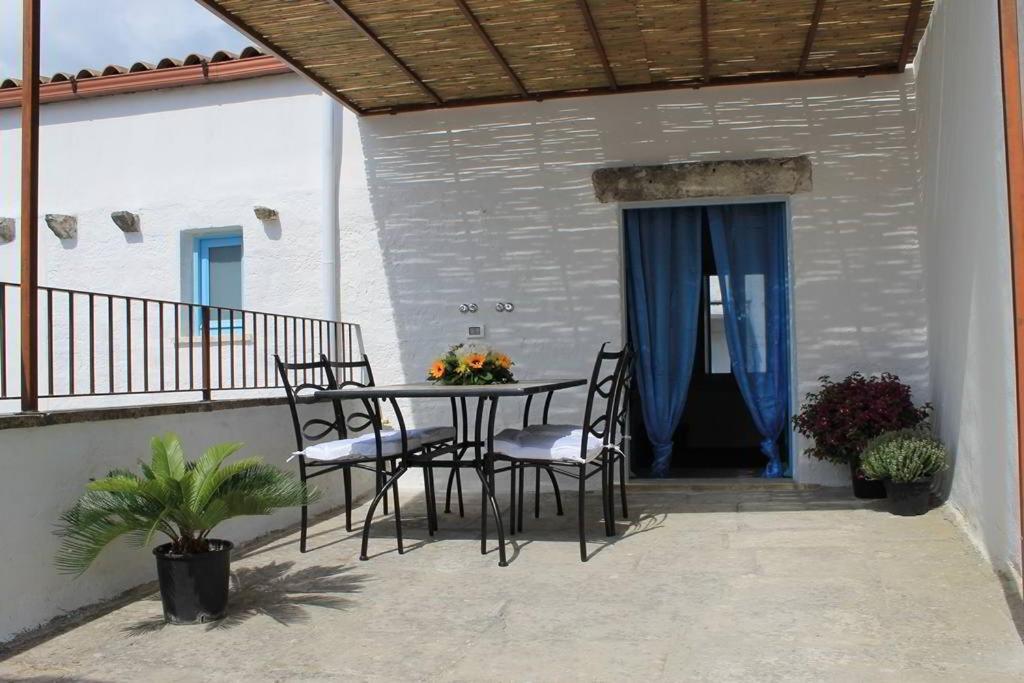 Casa Verde - La Corte dei Colori Spongano Exterior foto